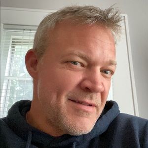 Meet your Posher, Chris